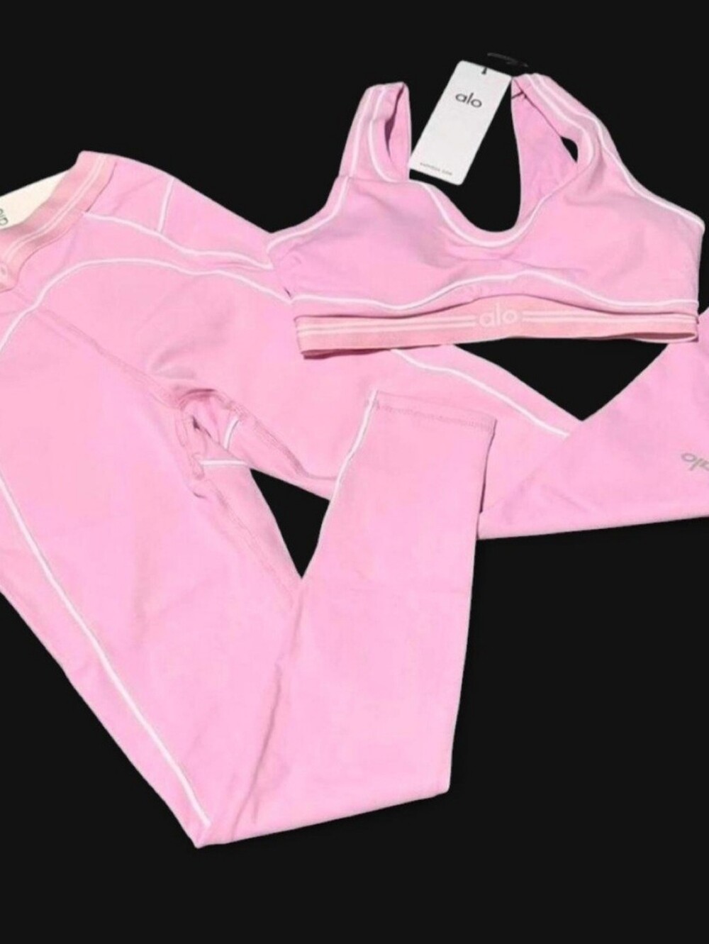 ALO Yoga Pink Seamless Sports Bra and Leggings Set